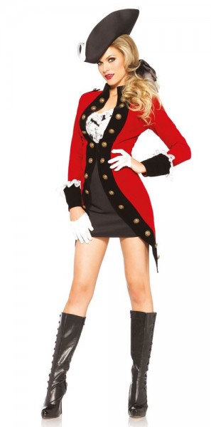 Noble pirate lady costume