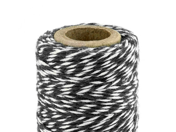 50m de fil de coton en noir et blanc
