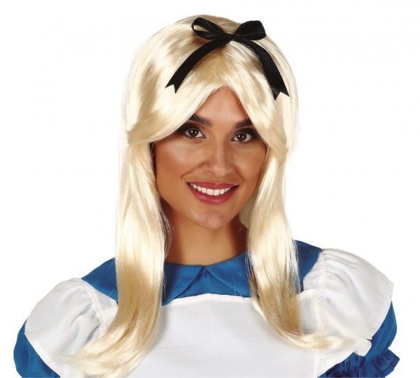 Alicia wig with black bow