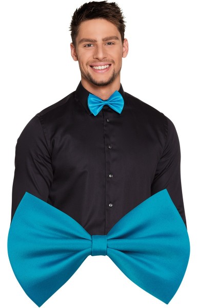 Elegant bow tie blue