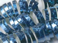 Oversigt: 1 rulle Blue Glittering Streamers