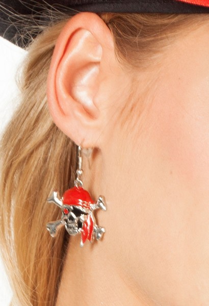 Pirate skull earrings