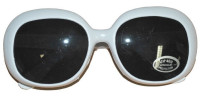 Weiße 60er Jahre Brille