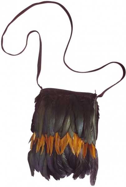 Natural shoulder bag with feathers
