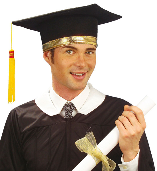 Sombrero de graduado universitario