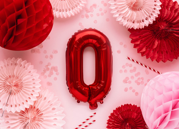 Czerwony balon z literą O 35 cm