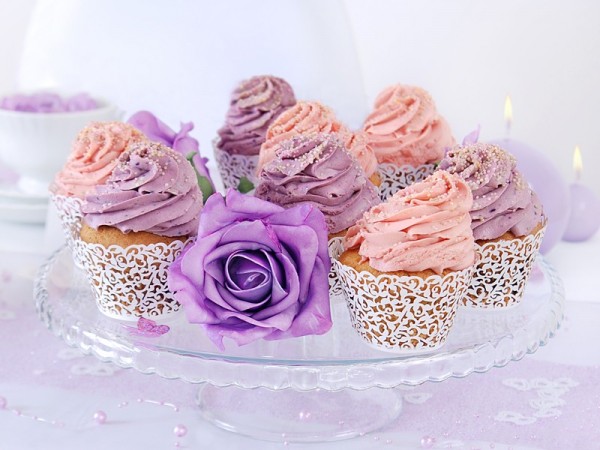 10 moules à cupcake Romance