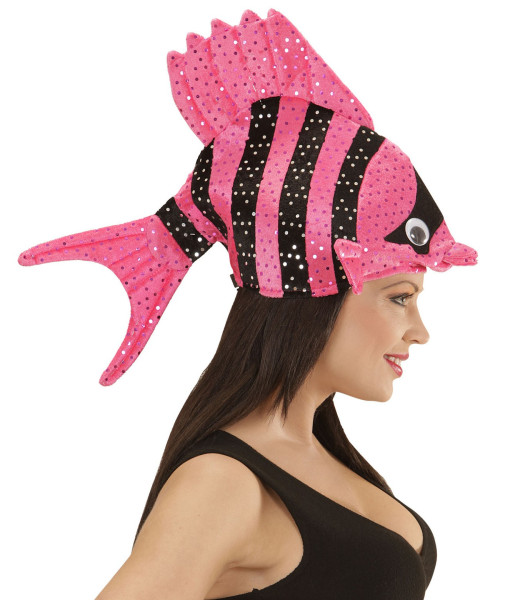 Zabawny różowy kapelusz w kształcie rybki 4