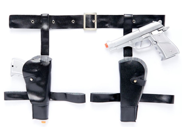 Gun belt with toy guns