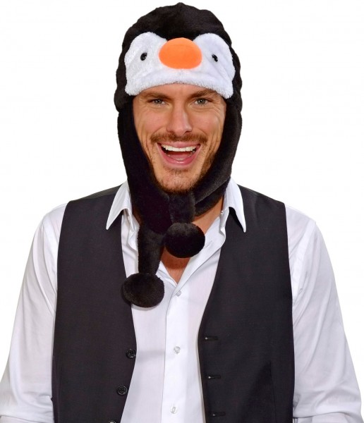 Cuddly penguin hat 3