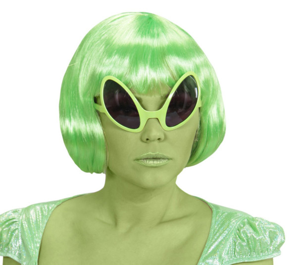 Zielone, kosmiczne okulary przeciwsłoneczne obcych