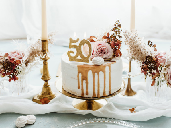 Błyszcząca świeczka na tort na 50 urodziny 7,5cm