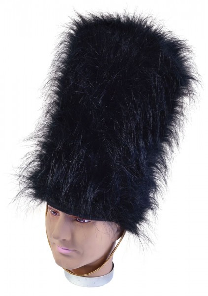 Cappello di pelliccia di guardia del palazzo nero