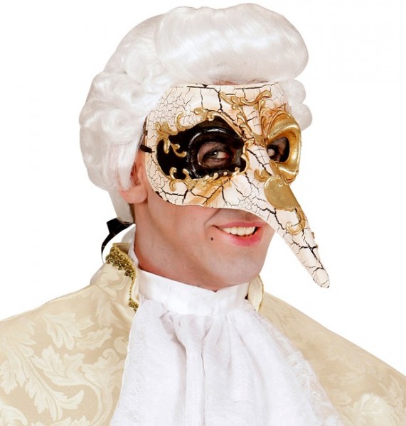 Máscara veneciana de oro destruida