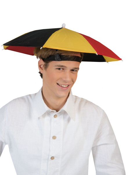 Hut mit Schirm im Deutschlandstyle