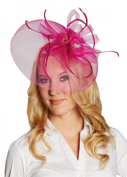 Eye-catching pink tulle cap