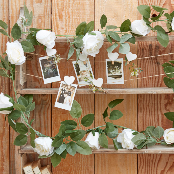 Guirnalda de rosas blancas Landliebe 1,9m