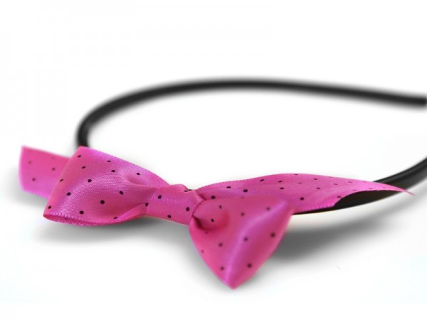 Headband with pink dotted bow 2