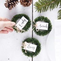 Preview: 4 Christmas wreath table card holders