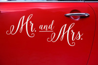 Vista previa: Mr & Mrs pegatinas para parachoques blancas