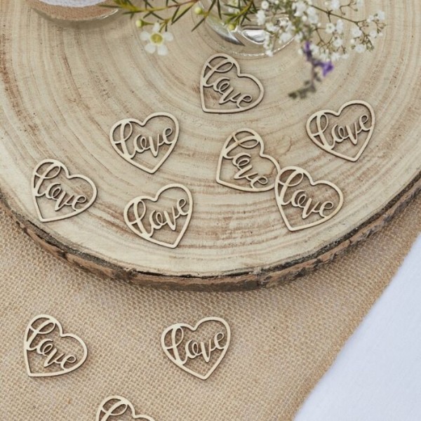 24 cœurs en bois décoratifs Love