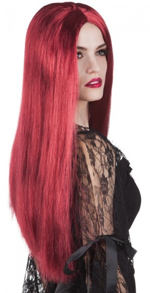 Cheveux longs rouge feu