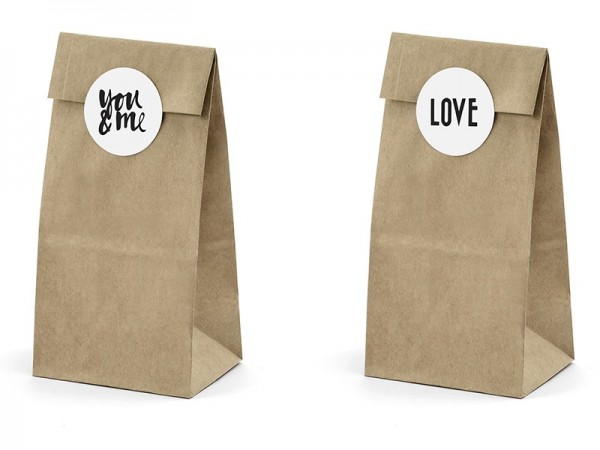 6 gift bags with Valentine's stickers 2
