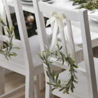 4 mistletoe decorative hangers