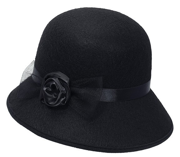 Filcowy kapelusz Vanessa z lat 20. XX wieku