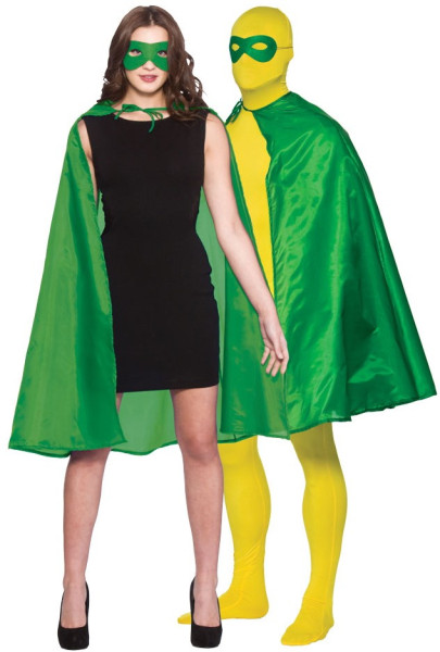 Costume da supereroe ambientato nel verde