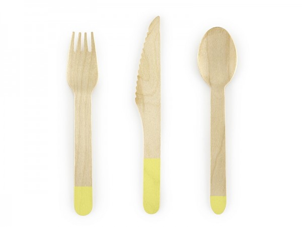Wooden cutlery with yellow handles, 18 pieces