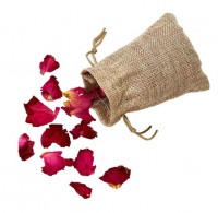 Décoration fleur rose dans un sac