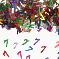 7ème anniversaire de confettis colorés