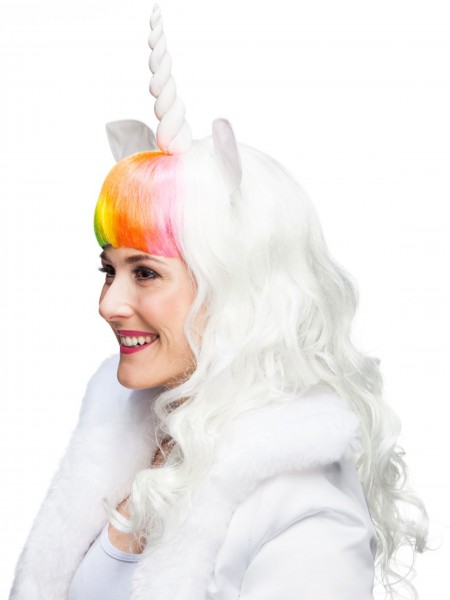 White unicorn wig 3