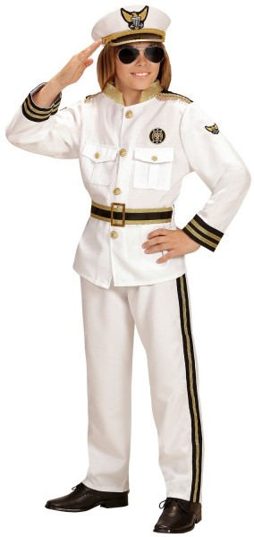 Kostium kapitana statku wycieczkowego