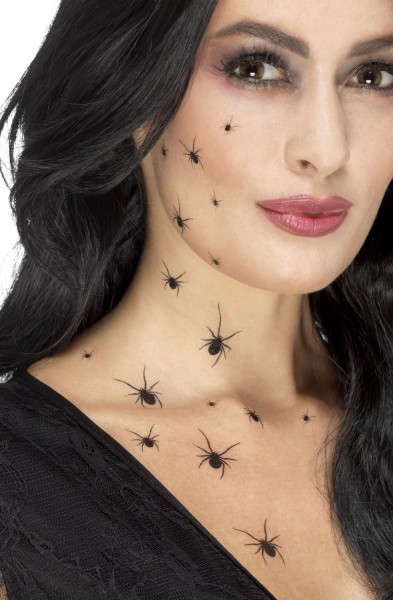 Kruipende spinnen tatoeages zwart