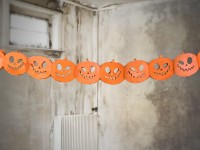 Smiling Pumpkin Paper Garland 3m