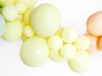 Preview: 100 party star balloons pastel yellow 23cm