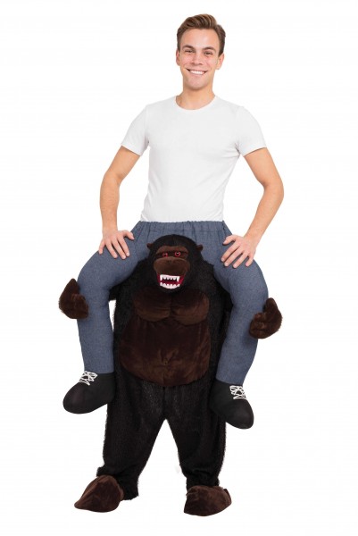 Costume da gorilla sulle spalle