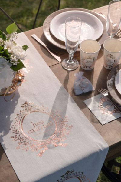 Chemin de table Just Married or rose 3m