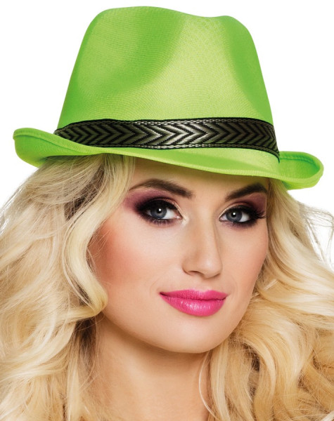 Dyskotekowa czapka w kolorze zielonym