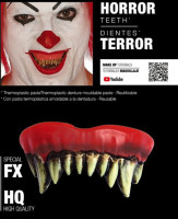 Dents de clown d'horreur effrayants