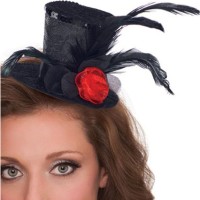 Widok: Elegancka mini spinka do czapki z różą