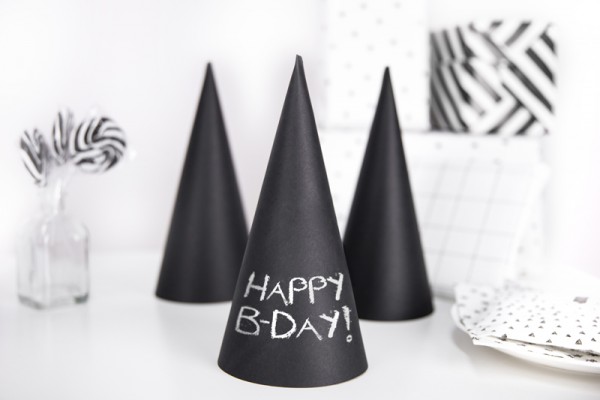 6 chapeaux de fête d'anniversaire bricolage noir et blanc 3