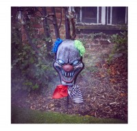Aperçu: Tête de clown d'horreur lumineuse sur bâton 83cm