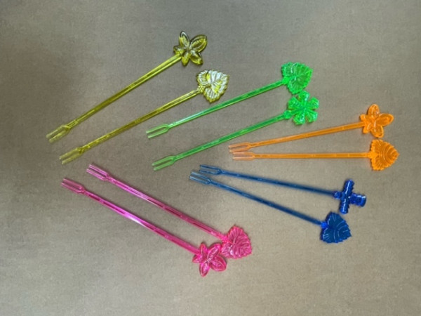 10 bâtonnets colorés de fête d'été