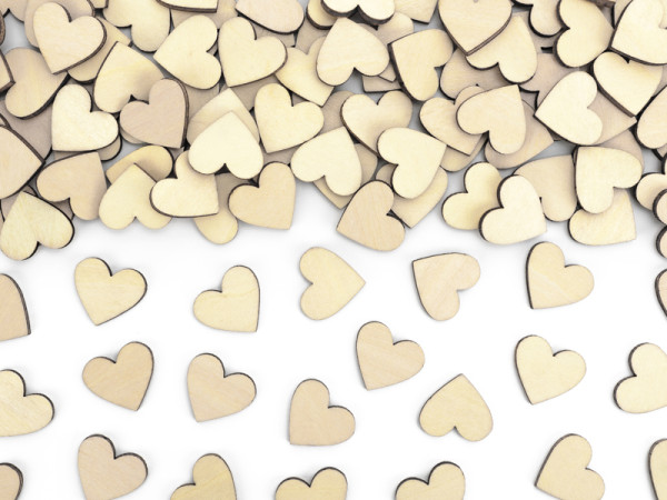 50 wooden decoration hearts 2 x 2cm