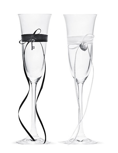 2 champagne glasses wedding couple 16cm