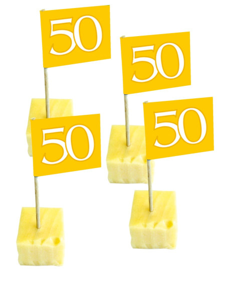 50 brochetas de queso para la boda dorada