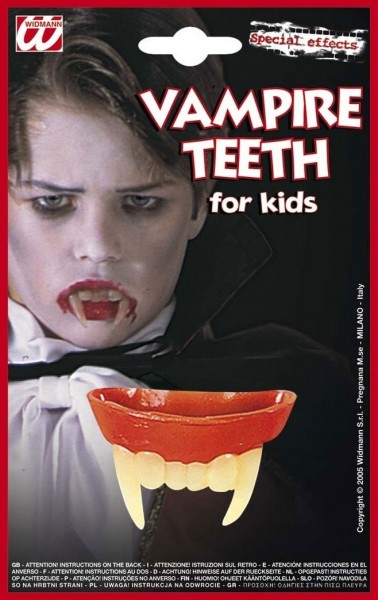 Straszne zęby wampira